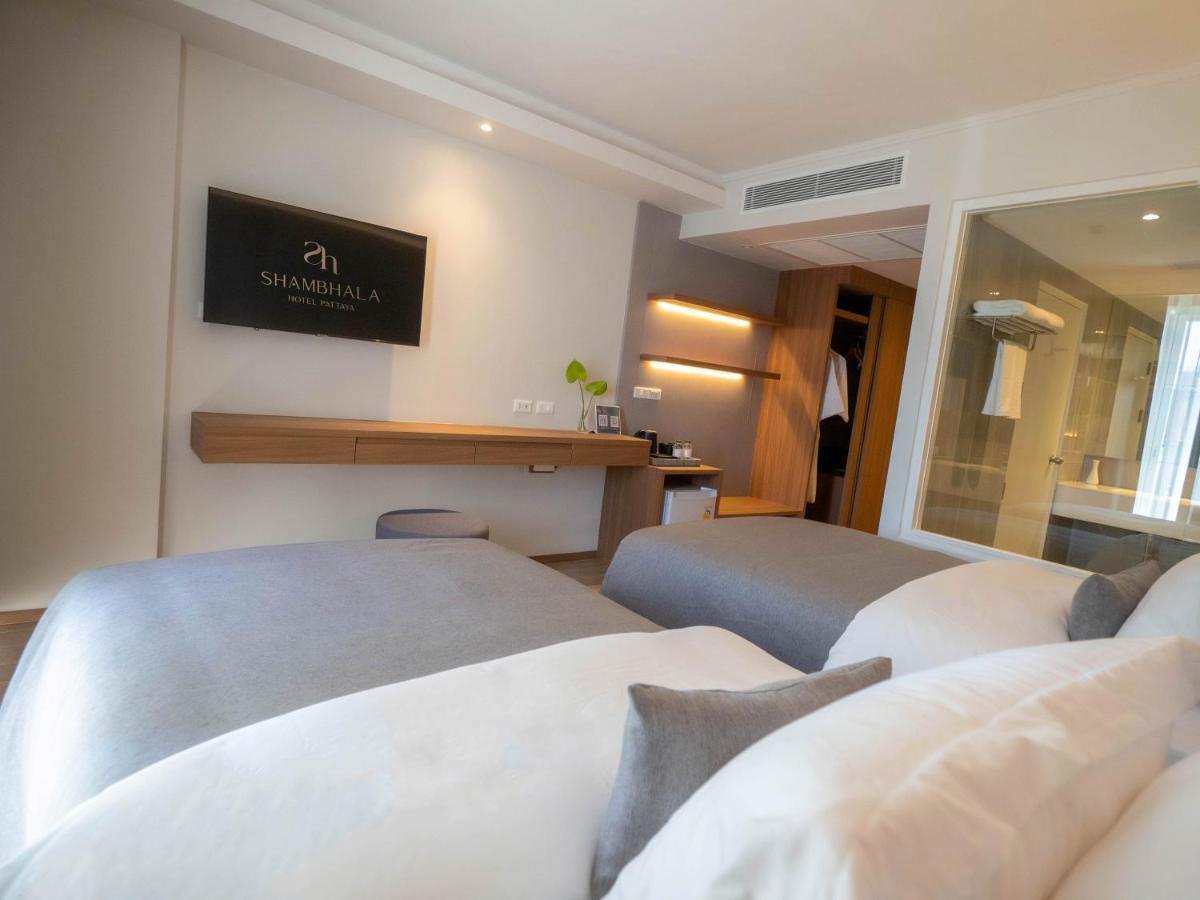 Shambhala Hotel Pattaya Room photo